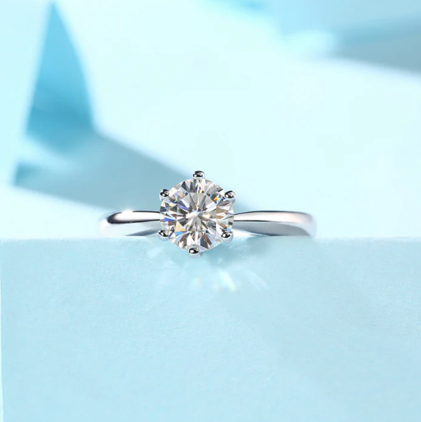 Devachi - Diamond Ring